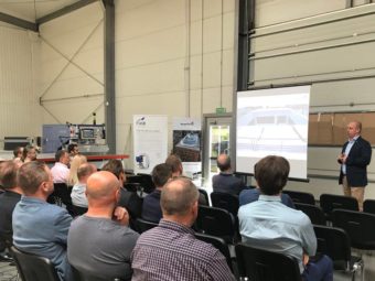 Ciekawy show z FIAB 900 w roli głównej